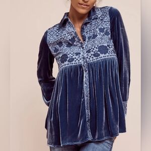 💎 Anthropolgie Women's Top Teza Velvet Buttondown BLUE MOTIF